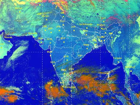 குமரி கடல் பகுதியில் மேலும் ஒரு புதிய காற்றழுத்த தாழ்வு... 2 நாள்களுக்கு பலத்த மழை பெய்யும்