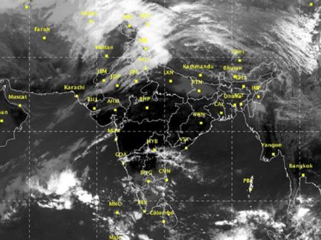 வட தமிழகத்தில் மழை குறையும்: தென் கடலோர மாவட்டங்களில் கன மழை- வானிலை மையம்
