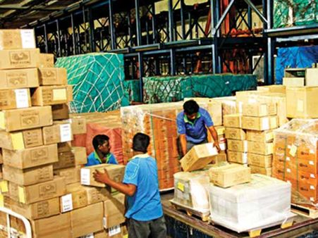 வெளிநாடுகளில் இருந்து வரும் நிவாரணப் பொருட்களுக்கு வரி விலக்கு: சுங்கத் துறை