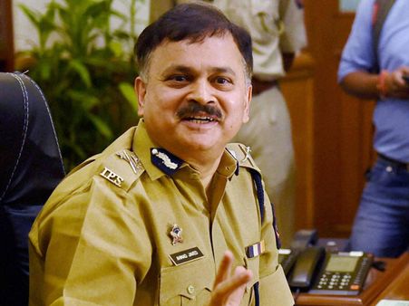 செளதி அரேபியாவுக்கான இந்திய தூதராக மும்பை போலீஸ் கமிஷனர் அஹமது ஜாவேத் நியமனம்
