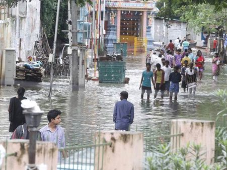 வெள்ளத்தில் இழந்த சான்றிதழ், ஆவணங்களின் நகல் பெறும் சிறப்பு முகாம் நாளை துவக்கம்