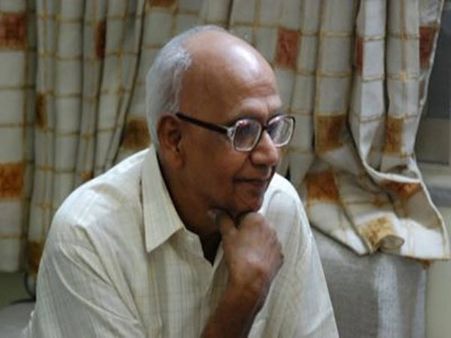 எழுத்தாளர் ஆ. மாதவனின் 'இலக்கிய சுவடுகள்' என்ற திறனாய்வு நூலுக்கு சாகித்ய அகடாமி விருது