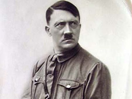 மொத்த உலகத்தையும் ஆட்டிப்படைத்த ஹிட்லரின் முக்கிய 