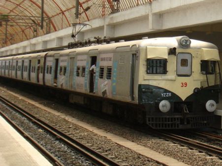 பராமரிப்பு பணி காரணமாக மின்சார ரயில் சேவையில் மாற்றம்: தெற்கு ரயில்வே அறிவிப்பு