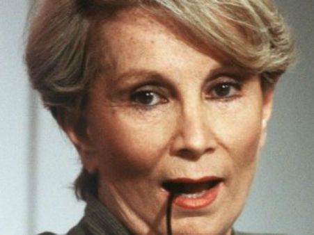 92 வயதில் இறந்து போன இந்தப் பாட்டிக்கு ஒரு காலத்தில் கென்னடியும், கடாபியும் 'கஸ்டமர்கள்' தெரியு்மா?