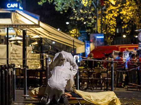 ”எங்களுக்கு கொண்டாட்டங்கள் வேண்டாமே ப்ளீஸ்” - தாக்குதல்களால் நிலைகுலைந்துள்ள பாரிஸ்!