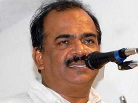 சிம்பு திருந்துவார் என்று காத்திருக்கும் நாஞ்சில் சம்பத்