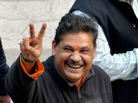 பா.ஜ.க.வில் இருந்து சஸ்பென்ட்... கீர்த்தி ஆசாத்துக்கு காங். வலை.. கட்சியில் சேர அழைப்பு!