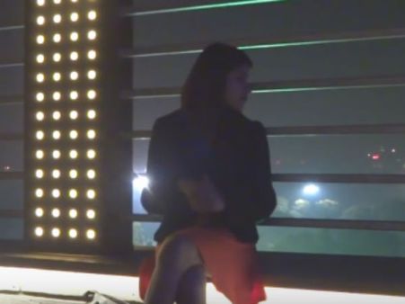 பெண்களே இந்த வீடியோ உங்களுக்கே உங்களுக்கு மட்டும் தான்: சூதானமா இருந்துக்கோங்க!