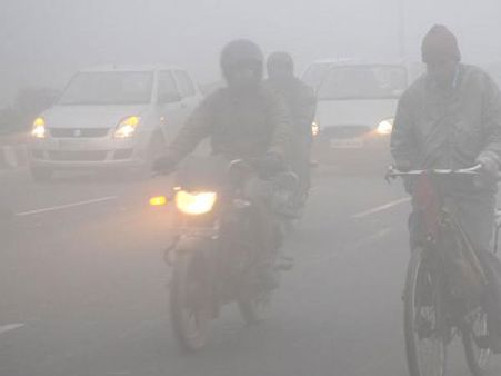 ஆந்திரா, தெலுங்கானாவைப் புரட்டி எடுக்கும் டெல்லி 'குளிர் காற்று'