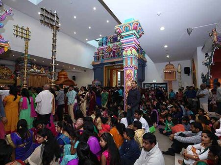 சுவிட்சர்லாந்து ஞானலிங்கேசுவரர் கோவிலில் புத்தாண்டு வழிபாடு