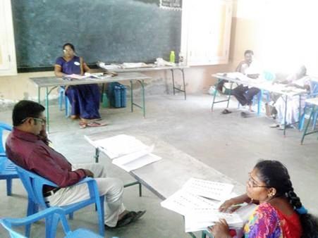 தேர்தல் பணிகளில் இருந்து விரைவில் ஆசிரியர்களுக்கு விடுதலை - மத்திய அரசு நடவடிக்கை