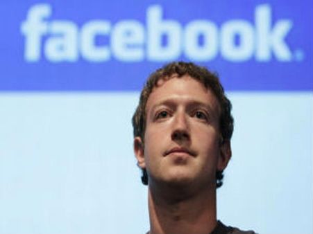 பேஸ்புக் பிறந்தநாளை நண்பர்கள் தினமாக கொண்டாடும்படி மார்க் ஜூக்கர்பெர்க் வேண்டுகோள் !