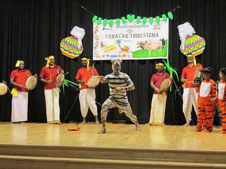 தலைவாழை இலை விருந்து... கிராமிய சூழல்... களைகட்டிய அமெரிக்கா உழவர் திருவிழா