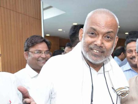 ரோகித் தற்கொலை: பொறுப்புணர்வுடன் செயல்படுங்க.. விளைவு மோசமாகிடும்...சொந்த கட்சியை சாடும் பாஜக தலைவர்