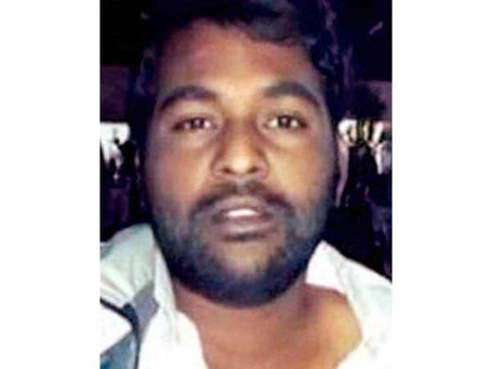 ரோகித் வெமுலா தற்கொலையால் அச்சம்.. தலித் மாணவர்கள் 5 பேரின் சஸ்பெண்ட் உத்தரவு ரத்து