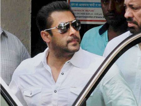 மீண்டும் தூசி தட்டப்படும் சல்மான்கான் ”கார் விபத்து வழக்கு”- மகாராஷ்டிர அரசு மேல்முறையீடு