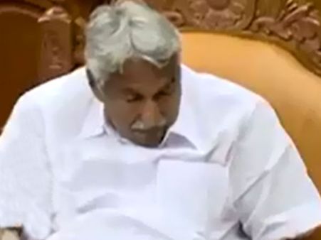 இதுதான் தமிழகத்திற்கும், கேரளாவுக்கும் உள்ள ஒரே வித்தியாசம்.... ஒரு 