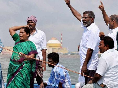 கூடங்குளம் போராட்ட குழு உடைந்ததா?.. முகிலன் தலைமையில் புதுக் குழு பிரிந்ததா ?.. உதயகுமார் விளக்கம்