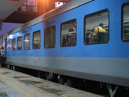 விமானத்திற்கு இணையான வசதிகளுடன் அறிமுகமாகிறது ஸ்மார்ட் ரயில் பெட்டிகள்