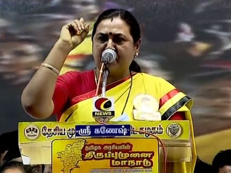 ஜெயலலிதாவை தமிழகத்தை விட்டே விரட்டியடியுங்கள்.. பிரேமலதா ஆவேசம்