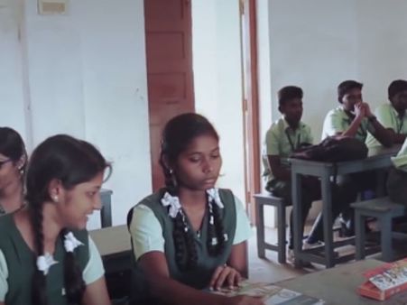 கருப்புதான் எனக்கு புடிச்ச கலரு....