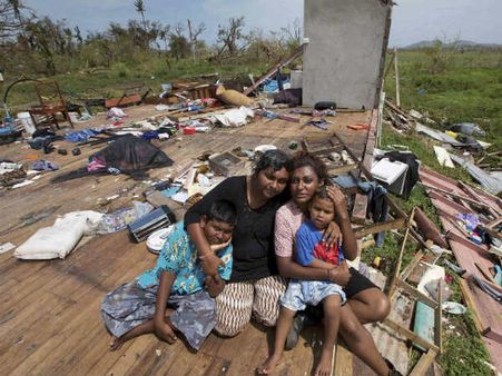 புயலால் நிலை குலைந்துள்ள பிஜிக்கு 40 டன் நிவாரணப் பொருட்களை அனுப்பும் இந்தியா
