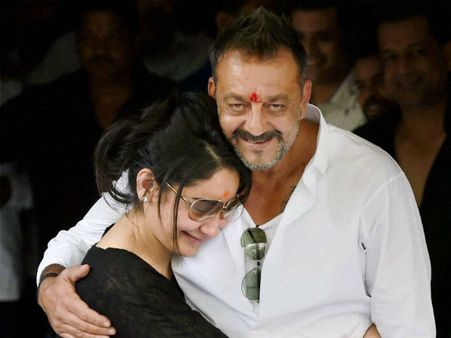 கோடிக்கணக்கில் சம்பாதித்த சஞ்சய் தத், சிறையில் செய்த வேலை இதுதான்