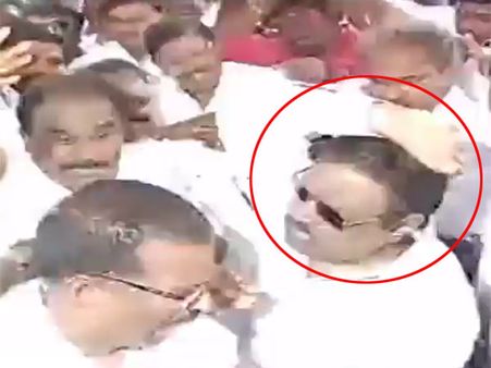 தஞ்சாவூரிலும் விஜயகாந்த் ருத்ரதாண்டவம்..... நாக்கை துருத்தி அடிக்கப் பாய்ந்ததால் பரபரப்பு!!