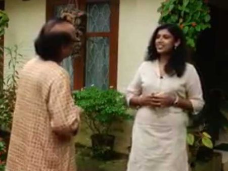 நல்லாப் பாருங்க, நான் குடிச்சது டீ... விளக்குகிறார் கேரள கம்யூனிஸ்ட் தலைவி சிந்தா