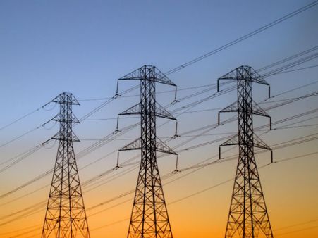 2018 மே 1ம் தேதிக்குள் அனைத்து கிராமங்களுக்கும் 100% மின்சார வசதி- ஜெட்லி உறுதி!