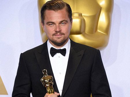 தவமாய் தவமிருந்து வாங்கிய ஆஸ்கர் விருதை ஹோட்டலில் மறந்துவிட்டு சென்ற டிகேப்ரியோ