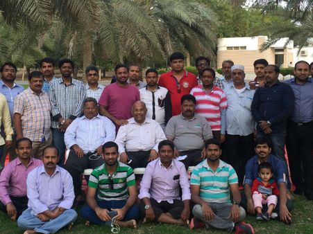 துபாய் அல் அய்ன் பூங்காவில் நடந்த ஈமான் செயற்குழு கூட்டம்