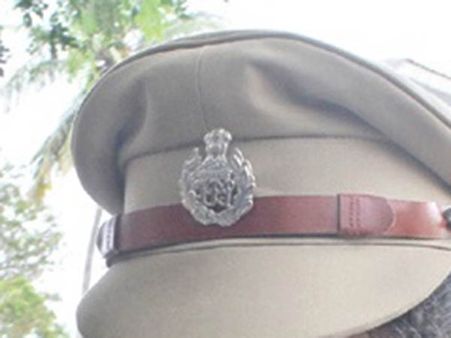 கைக்குழந்தையுடன் விடிய, விடிய ரோந்துப் பணி பார்க்கும் டி.எஸ்.பி அர்ச்சனா ஜா..