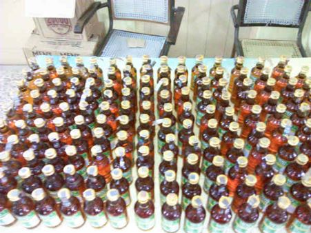 சிதம்பரம் வாகன சோதனையில் 2,060 மது பாட்டில்கள் பறிமுதல் - புதுச்சேரியில் இருந்து கடத்தல்