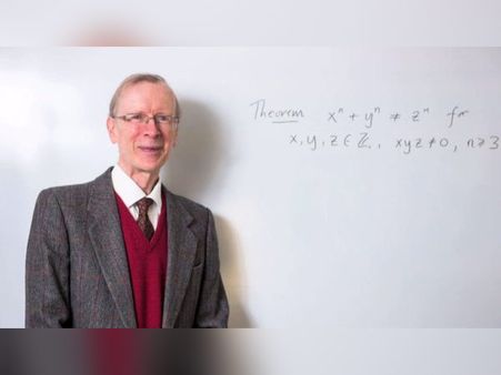 300 ஆண்டுகளாக திணறடித்த கணிதப் புதிர்... விடை கண்டுபிடித்த பேராசிரியருக்கு ரூ. 4.5 கோடி பரிசு!