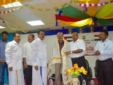 வாழ்க்கை வசந்தமாய் இனிப்பது திருமணத்துக்கு முன்பா? பின்பா?: அமீரகத்தில் நடந்த நகைச்சுவை பட்டிமன்றம்