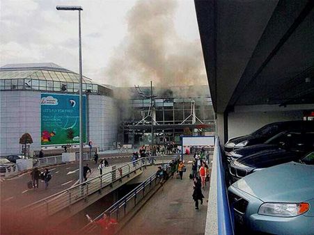 பிரஸ்ஸல்ஸ் ஏர்போர்ட் குண்டுவெடிப்பில் ஜெட் ஏர்வேஸ் ஊழியர்கள் 2 பேர் காயம்: விமானங்கள் ரத்து