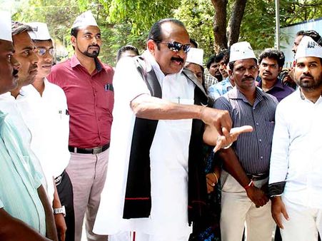 ஆதரவு கேட்டு ஆம் ஆத்மியை நாடி வந்த வைகோ.. தொண்டர்கள் எதிர்ப்பால் அதிர்ச்சி!