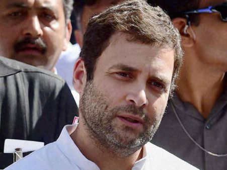 கொல்கத்தா பாலம் விபத்தை அரசியலாக்கவில்லை - உயிரிழந்தோர் குடும்பத்துக்கு ஆறுதல் தெரிவித்த ராகுல்