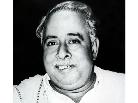 அண்ணாவின் பேத்தியை கட்சிக்குள் இழுத்தது பாஜக!