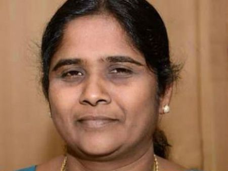 விவசாயிகள், என்ஜீனியர், வக்கீல்.. கடலூர் மாவட்ட அதிமுக வேட்பாளர்கள் பயோடேட்டா