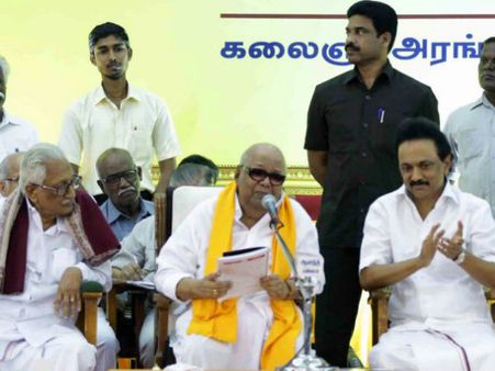 பேறுகால விடுப்பு 9 மாதம்...: மகப்பேறு நிதி உதவி ரூ.18000- மகளிரை கவர திமுக அதிரடி