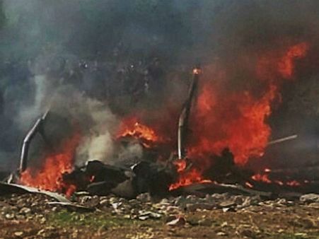 சிரியாவில் தரையில் விழுந்து நொறுங்கிய ஹெலிகாப்டர்: 2 ரஷ்ய ராணுவ விமானிகள் பலி