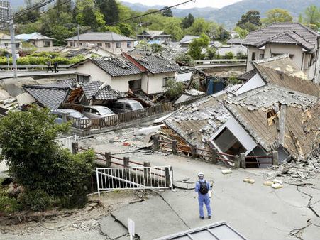 2 இரவுகளாக உலுக்கிய நிலநடுக்கம்: பயத்தில் காரில் தூங்கும் ஜப்பானியர்கள்