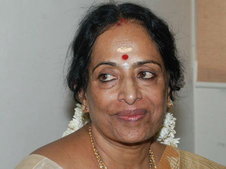 நடிகை கே.ஆர். விஜயாவின் மகளுக்கு தொல்லை கொடுத்த ரியல் எஸ்டேட் அதிபர் கைது