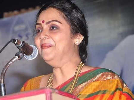 கருணாநிதி ஆட்சியில் அவர் குடும்பத்திற்கு மட்டுமே வளர்ச்சி, ஆனால் அம்மா ஆட்சியிலோ...: பாத்திமா பாபு