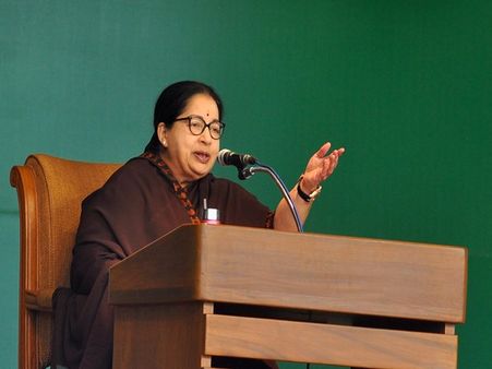 சகாயம், மு.க.அழகிரி் பெயரை உச்சரிக்காமலே மதுரையில் பேசிய ஜெயலலிதா !