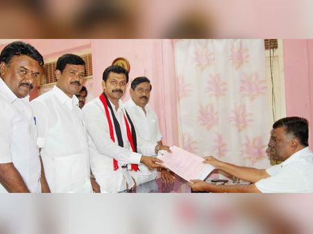 ஓ.பி.எஸ், நத்தம் உட்பட 233 அதிமுக வேட்பாளர்களும் ஒரே நேரத்தில் வேட்புமனு தாக்கல்!