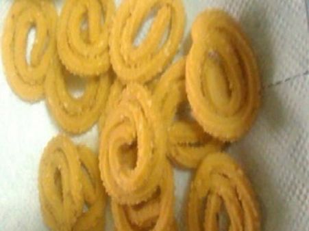 மண்மணம் மாறாத மணப்பாறை முறுக்கு.. நாங்க புதுசு கண்ணா புதுசு!!